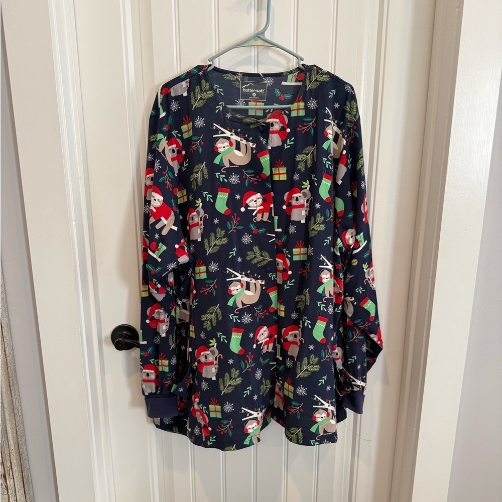 Butter Soft Brand Christmas Scrub Jacket - Size 3X